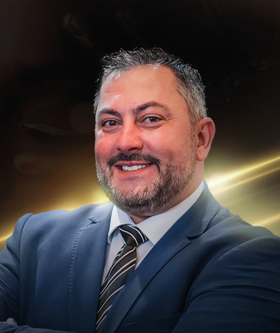 Dr. Adriano Schalins